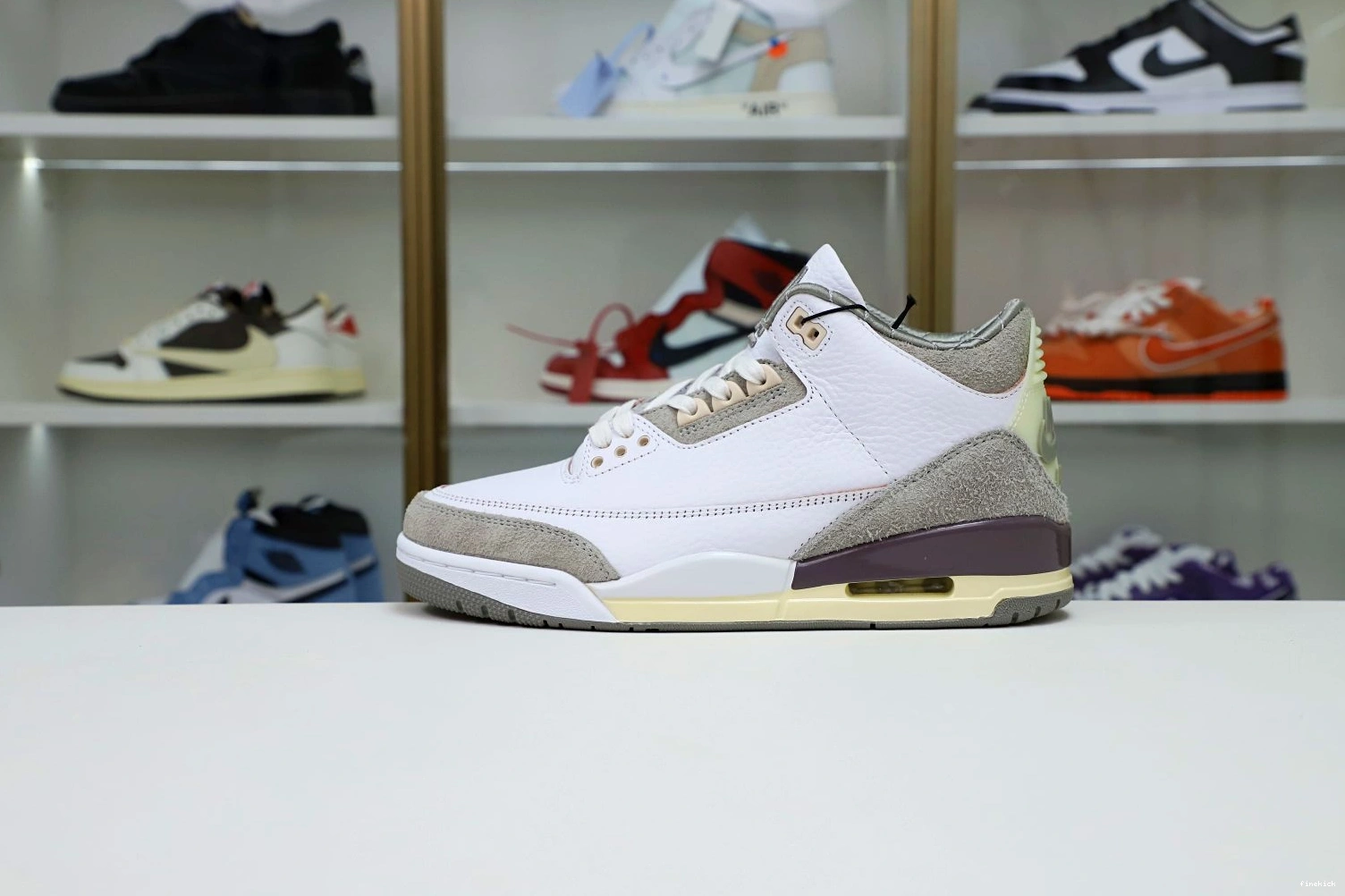 3 X WMNS AIR MANIÉRE JORDAN 0708